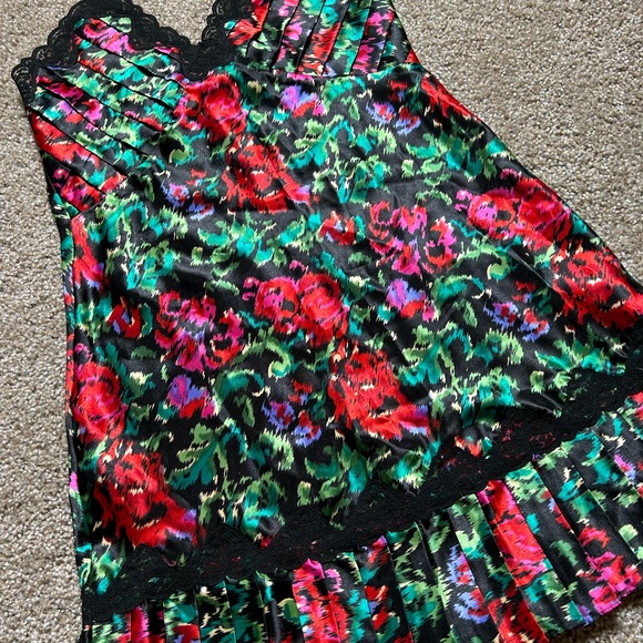 Vintage Floral Victorias Secret Slip Dress - Picture 6 of 6